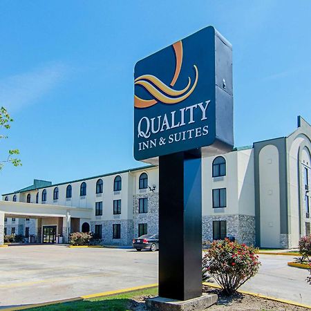 Quality Inn & Suites Near Tanger Outlet Mall Gonzales Eksteriør billede